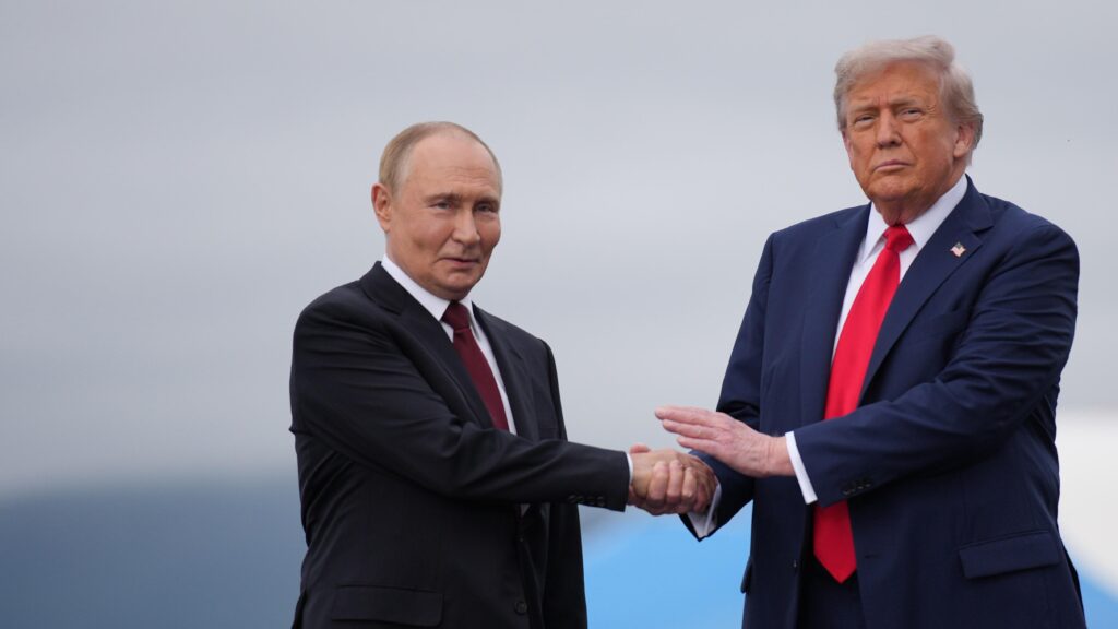 Первые санкции Трампа против России за войну в Украине вступают в силу. Сработают ли они? 1 10631470 c5fa 11f0 9c13 f920cfeeae8d.jpg Новости BBC санкции против России