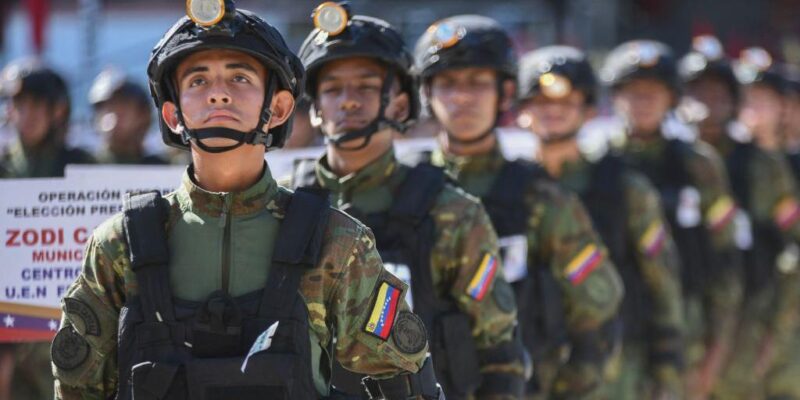 Сможет ли армия Венесуэлы противостоять нападению США? 1 1e7b2440 c4a5 11f0 b1f8 8b57d1c9aaed.jpg Новости BBC Венесуэла