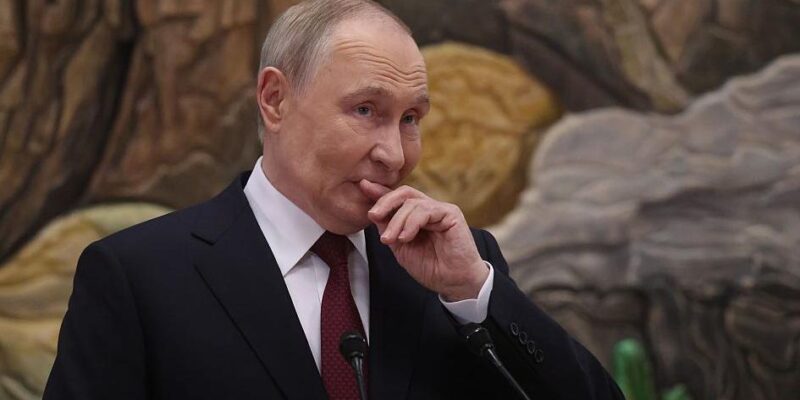 Не проект договора, а «набор вопросов» для обсуждения. Что Владимир Путин сказал о плане США по окончанию войны в Украине 1 2f08d600 cbb6 11f0 9dec 8913bb28cd81.jpg Новости BBC Владимир Путин