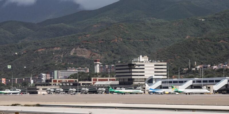 Дональд Трамп: Небо над Венесуэлой "следует считать закрытым" 1 48046202 403.jpg Deutsche Welle Венесуэла