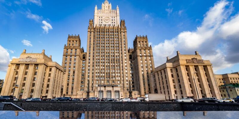 Москва закрывает последнее Генконсульство Польши в РФ 1 60182988 403.jpg Deutsche Welle Генконсульство