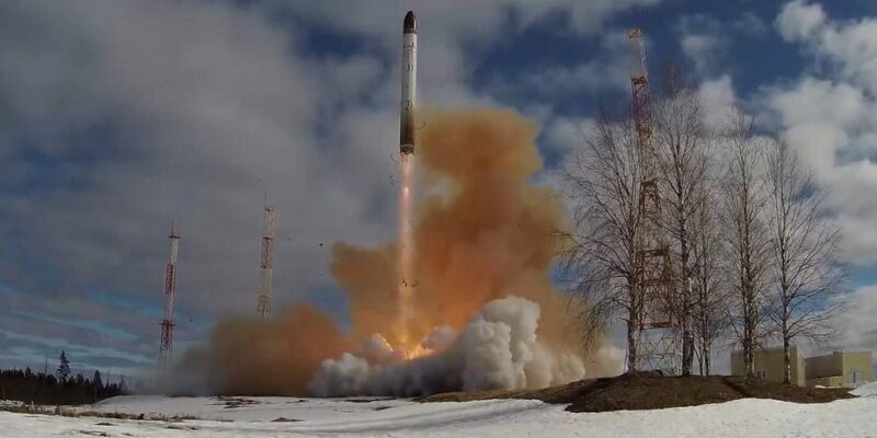 СМИ: На военной базе на Урале при запуске взорвалась ракета 1 63333756 403.jpg Deutsche Welle Урал