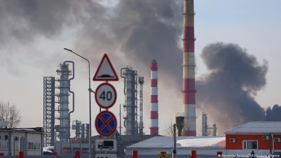 Генштаб ВСУ подтвердил новый удар по НПЗ в Рязани 1 68518781 403 2.jpg 2 Deutsche Welle Генштаб ВСУ