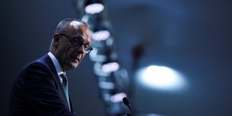 Канцлер ФРГ Мерц выдвинул свое предложение в переговорах о прекращении войны в Украине 1 74719063 403.jpg Deutsche Welle канцлер Германии