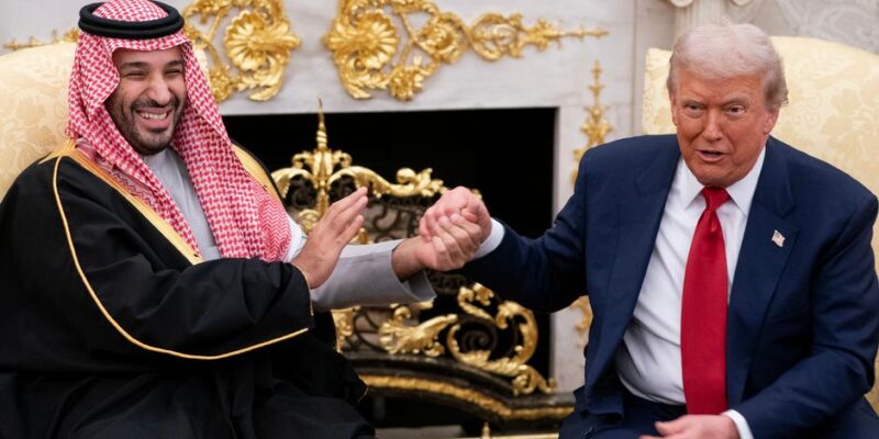 Трамп объявил Саудовскую Аравию важнейшим союзником США вне НАТО 1 74796125 403.jpg Deutsche Welle Дональд Трамп, саудовская аравия