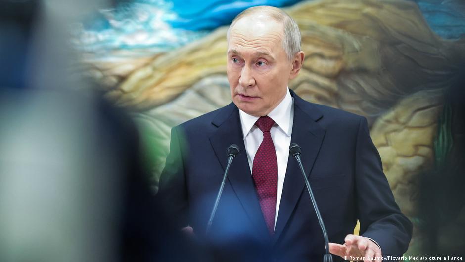 74927380 403.jpg Deutsche Welle Донбасс