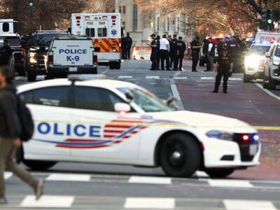 Стрельба в Вашингтоне недалеко от Белого дома: двое бойцов Нацгвардии в критическом состоянии, нападавший задержан 3 7bcb3fe0 cb08 11f0 b7a4 fb82e55d26db 11.jpg 11 Новости BBC Вашингтон