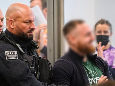 9e1173f0 ca25 11f0 97da d5d25c7170a0.jpg Новости BBC Антифа-Восток, банда с молотками, германия