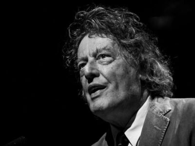 Сэр Том Стоппард: остроумный и веселый писатель с серьезными мыслями 6 bc9f4940 cd87 11f0 b3d9 631ae5b7aacc.jpg Новости BBC Том Стоппард