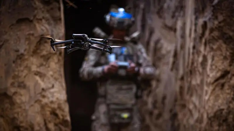 «Методички НАТО больше не работают». Почему украинских военных в Польше не учат воевать дронами? 7 cb778860 c3b9 11f0 8456 eff94716b162.png Новости BBC