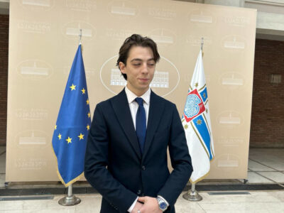 Самый молодой член городского совета Тбилиси официально заявил о своем уходе 2 dzadzamia новости Лука Дзадзамия, сакребуло