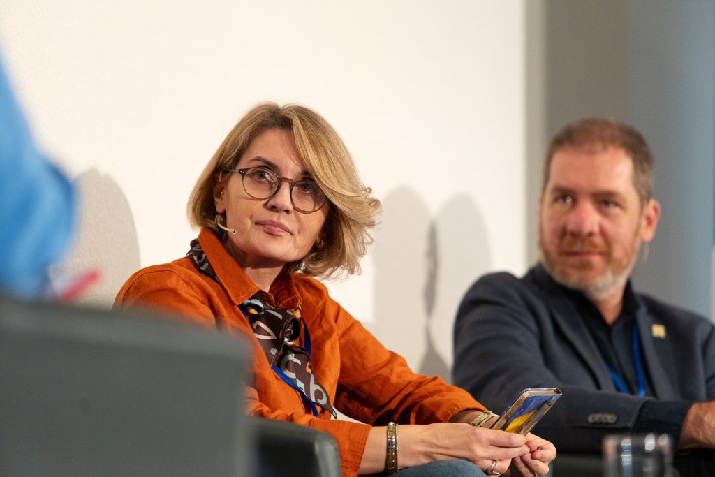 Их сажают в тюрьму, преследуют и заставляют молчать: как работают журналисты от Киева до Тбилиси 3 img 2661 1024x683 1 новости война в Украине, журналисты, индекс свободы прессы, нападение на журналистов, российская пропаганда