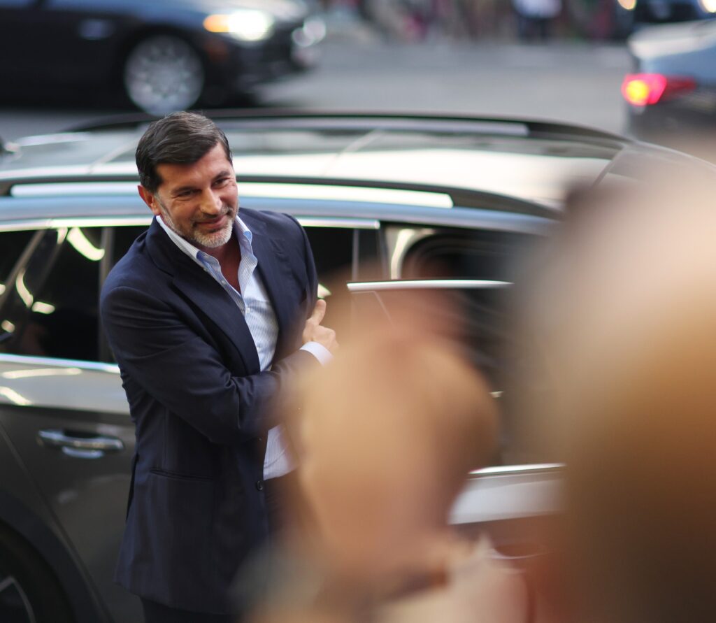 Мэр Тбилиси начинает проводить встречи с населением в мэрии 1 kaladze k5 новости Грузинская мечта, Каха Каладзе, мэр Тбилиси, народ Грузии