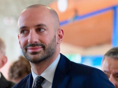 Министр Франции: если "Мечта" не изменит свой курс, процесс интеграции в ЕС будет заморожен 2 xadad xaddad e1763377807901 новости Бенжамен Хаддад, Грузинская мечта, Еврокомиссия, министр Франции по европейским делам