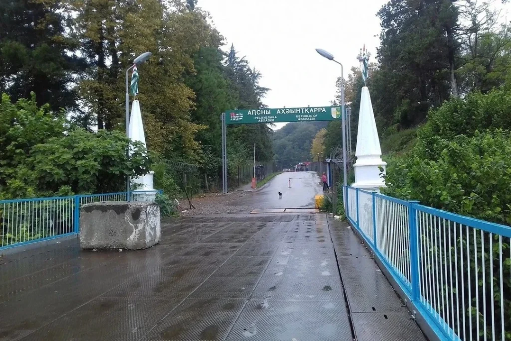 Абхазия продвигается вперед в создании транзитного узла для товаров через Грузию в РФ 3 1 новости OC Media, Абхазия, Грузия-Россия, транзит, транзит через Грузию