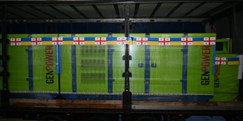 В Украину отправлен гуманитарный груз - 9 генераторов 1 1767001307 1767000734 generatorebi 1024x682 1 новости война в Украине, генераторы, Грузия-Украина, гуманитарная помощь