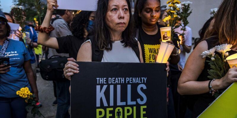 В Сингапуре за два дня повесили трёх человек. Казней за наркотрафик становится всё больше 1 19619480 cea0 11f0 a58d 8f327674649c.jpg Новости BBC наркотрафик, сингапур