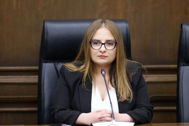 22 новости OC Media, депутаты Армении, парламент Армении, премии