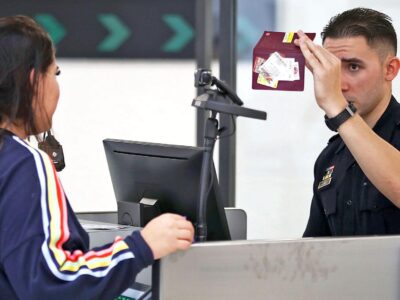 США собираются проверять соцсети у туристов из стран-союзниц. Как это будет работать? 2 25e89600 d5fc 11f0 bffa 33f15bc19d02.jpg Deutsche Welle соцсети, туристы