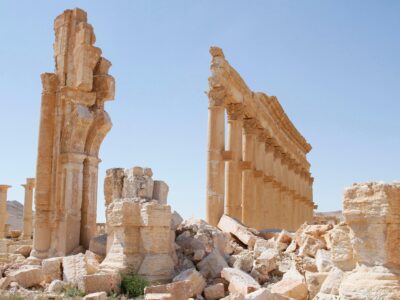 В сирийской Пальмире убиты двое американских военных и переводчик 9 47818720 d85b 11f0 b1a1 b3b756394ee1.jpg Новости BBC Пальмира