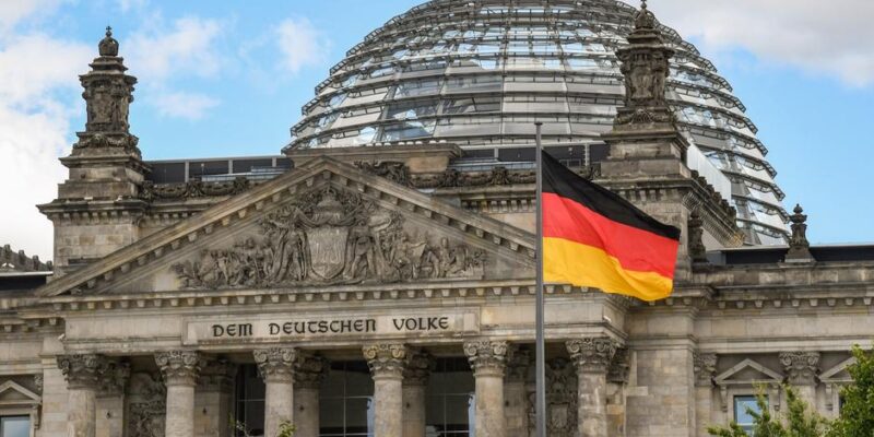 Внутренняя политика ФРГ: что ждет Германию в 2026 году? 1 57953077 403.jpg Deutsche Welle ФРГ