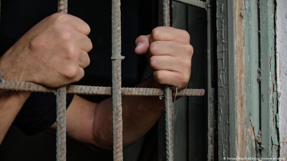 Активист Грегори Винтер вышел на свободу после 3 лет тюрьмы за "фейки о ВС РФ" 1 61591131 403.jpg Deutsche Welle Грегори Винтер