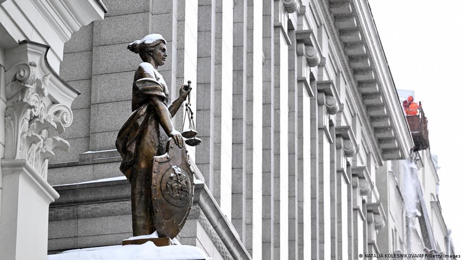 Судья, запретивший в РФ "движения" ЛГБТ и сатанизма, должен стать зампредом ВС 1 67617335 403.jpg Deutsche Welle ЛГБТ