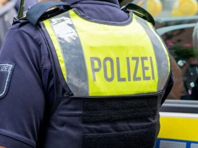 В Германии арестованы пять подозреваемых в подготовке нападения на рождественскую ярмарку. Подозревают «исламистский мотив» 4 67fe29f0 d995 11f0 a8dc 93c15fe68710.jpg Новости BBC Германии, рождественская ярмарка