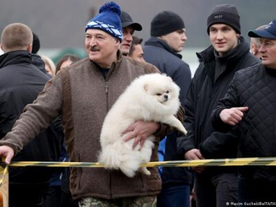 Лукашенко грозит ввести платную медицину для живущих за границей белорусов 5 68677672 403.jpg Deutsche Welle Александр Лукашенко