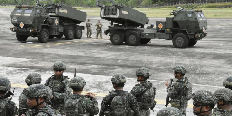 США планируют поставить Тайваню крупнейший пакет вооружений 1 69042477 403.jpg Deutsche Welle Тайвань