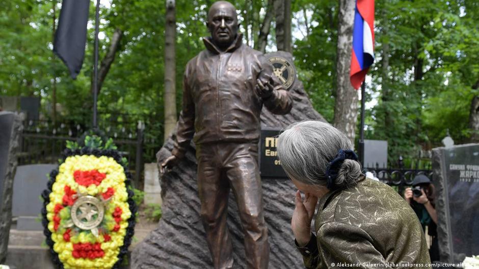 69242488 403.jpg Deutsche Welle могила Пригожина