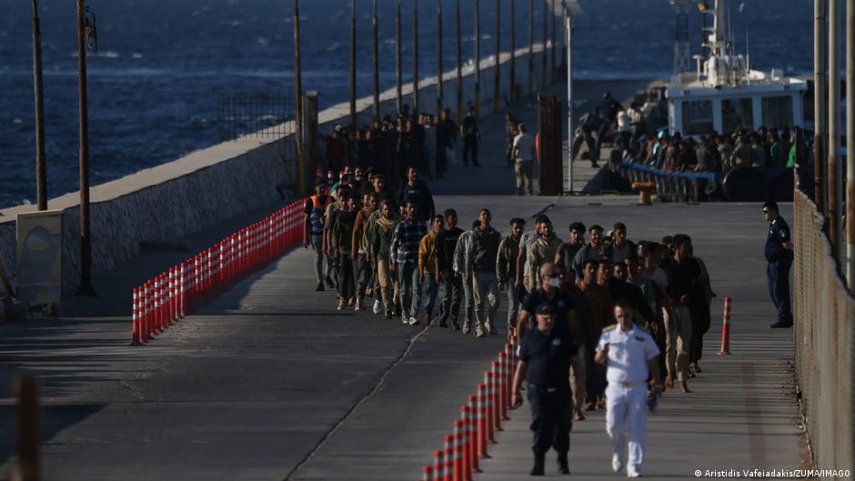 У берегов острова Крит обнаружены 18 погибших на дрейфующей лодке 1 73239996 403.jpg Deutsche Welle Крит