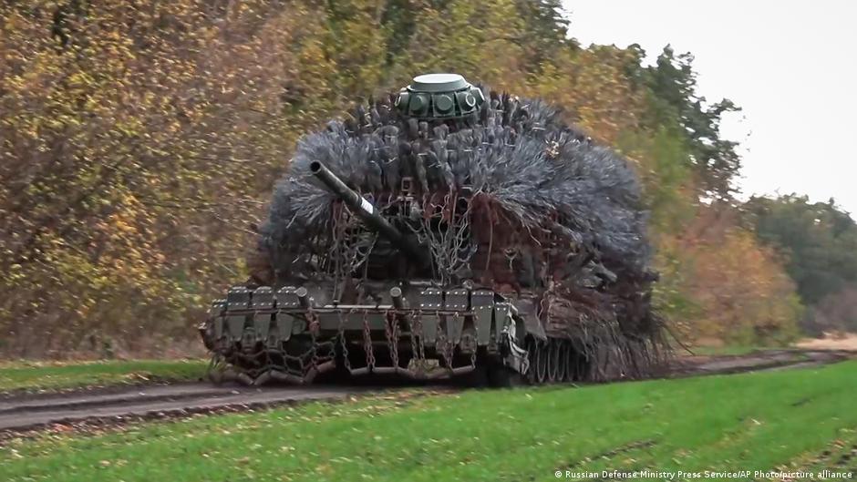 Минобороны РФ: Траты на войну в Украине в 2025 году составят 11 трлн рублей 1 74570229 403.jpg Deutsche Welle Минобороны РФ