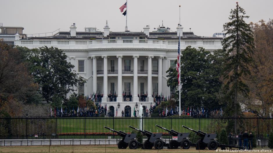 74793838 403.jpg Deutsche Welle "Мир"