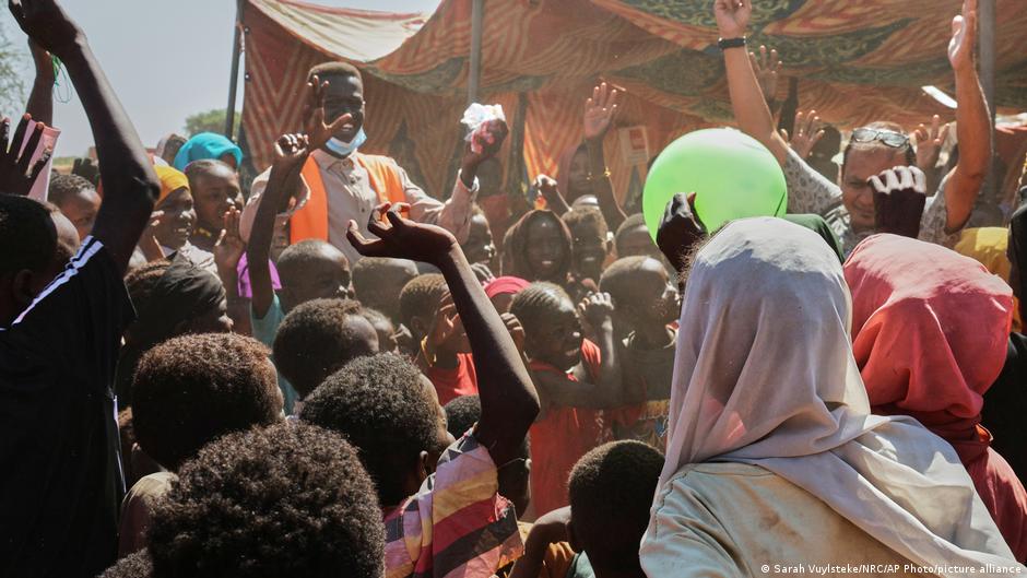 В Судане после обстрела детсада погибли десятки детей 1 74926026 403.jpg Deutsche Welle Судан