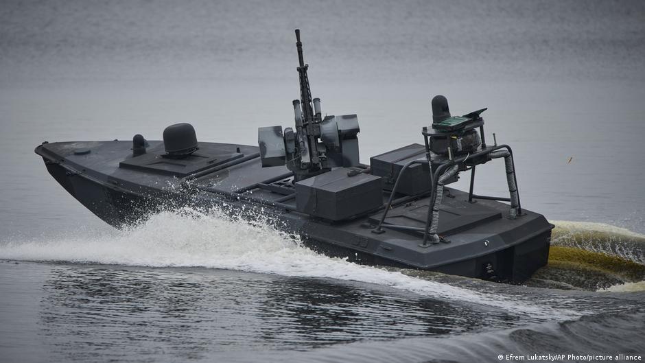 Дроны СБУ поразили в Черном море танкер "теневого флота" РФ 1 74980299 403.jpg Deutsche Welle теневой флот