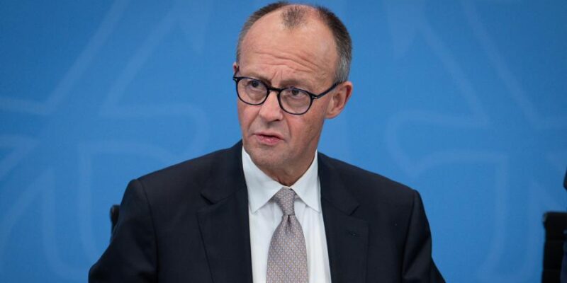 Опрос: более двух третей немцев недовольны правительством Мерца 1 75027012 403.jpg Deutsche Welle Мерц, немцы