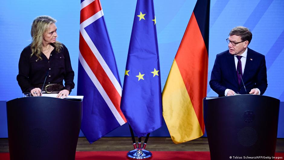 75030614 403.jpg Deutsche Welle США-ЕС