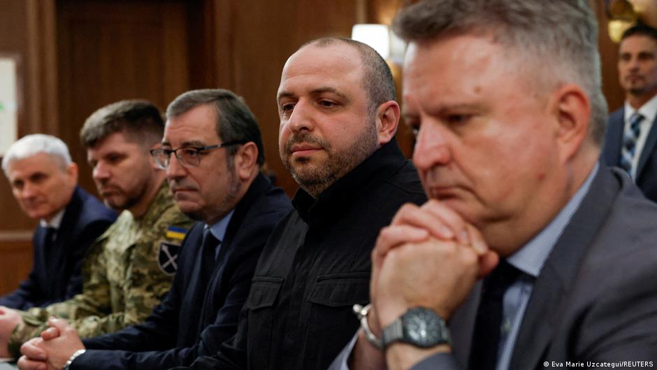 Украина передала США официальный ответ на мирный план Трампа 1 75044862 403.jpg Deutsche Welle мирный план Трампа