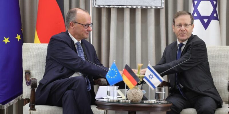 75048273 403.jpg Deutsche Welle Мерц