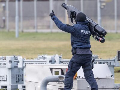 В Германии стало на 40% больше инцидентов с дронами и авиацией 2 75049763 403.jpg Deutsche Welle дроны