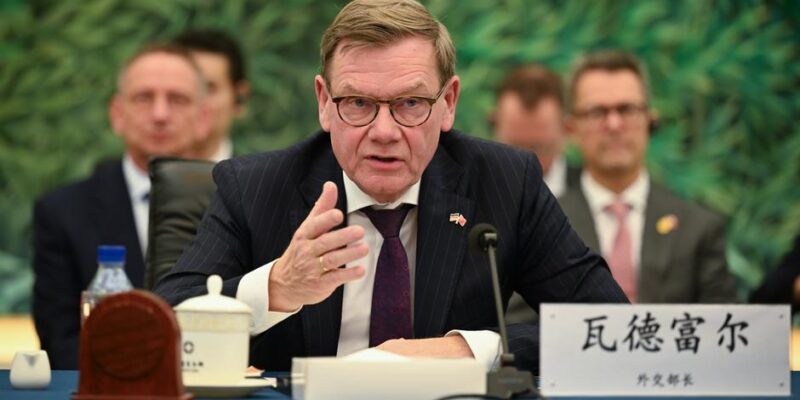 Глава МИД ФРГ в Китае подчеркнул важность справедливой торговли 1 75053885 403.jpg Deutsche Welle Мерц