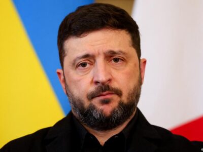 Владимир Зеленский назвал своих кандидатов на пост главы офиса президента Украины 7 75064878 403.jpg Deutsche Welle Владимир Зеленский