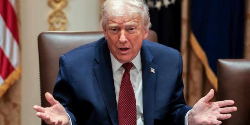 В стиле Трампа. Что нужно знать о новой стратегии безопасности США? 1 75072109 403.jpg Deutsche Welle Дональд Трамп