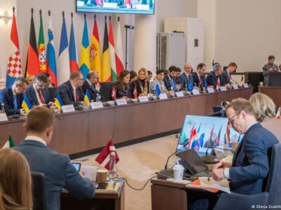 Вступление Украины в ЕС: во Львове озвучен план приоритетных реформ 2 75115300 403.jpg Deutsche Welle Львов