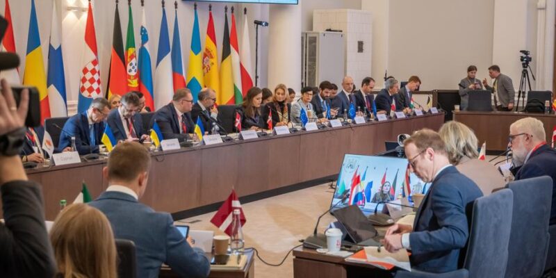 Вступление Украины в ЕС: во Львове озвучен план приоритетных реформ 1 75115300 403.jpg Deutsche Welle Львов