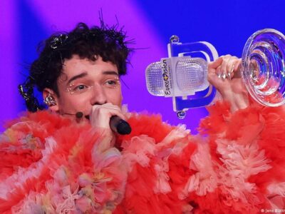 Nemo вернет приз победителя "Евровидения" из-за допуска Израиля 3 75121578 403.jpg Deutsche Welle Евровидение