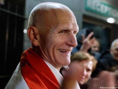 Нобелевский комитет приветствовал освобождение Алеся Беляцкого 2 75146934 403.jpg Deutsche Welle Алесь Беляцкий