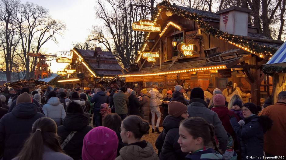В Баварии предотвратили возможную атаку на рождественский базар 1 75148174 403.jpg Deutsche Welle бавария, рождественский базар
