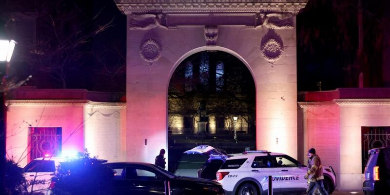 Стрельба в Брауновском университете в США: двое убиты, девять ранены 1 75148830 403.jpg Deutsche Welle Брауновский университет